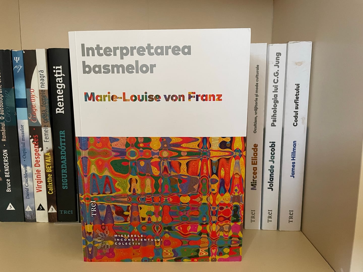 Marie-Louise von Franz – Interpretarea basmelor | Recenzie